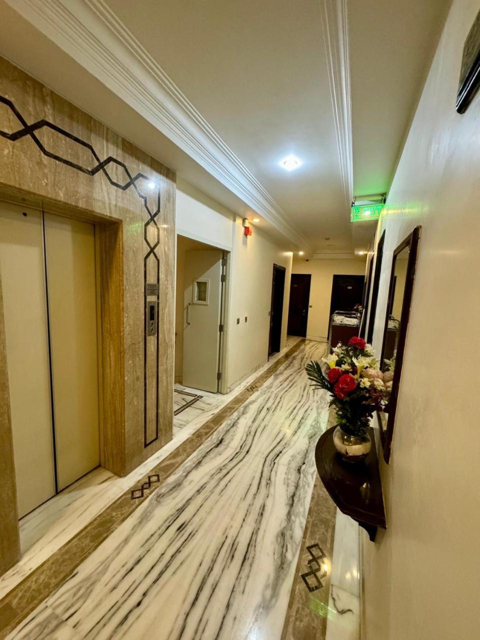 Hotel Florence Inn, Karol Bagh, New Delhi, 2 Min From Metro Luaran gambar