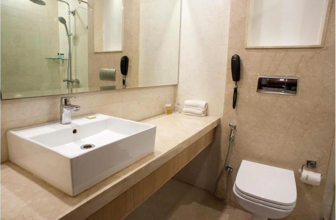 Hotel Florence Inn, Karol Bagh, New Delhi, 2 Min From Metro Luaran gambar